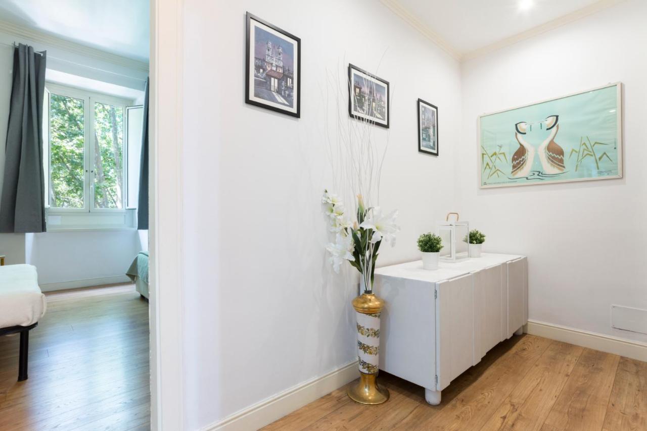 Tiber Majesty 25 Piazza Del Popolo Apartment Rome Bagian luar foto
